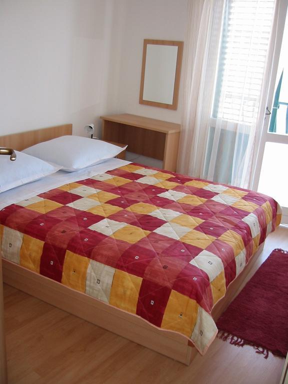 Apartments Waterfront Ivan Podgora Ruang foto