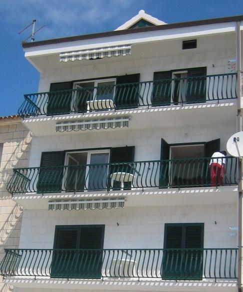 Apartments Waterfront Ivan Podgora Ruang foto