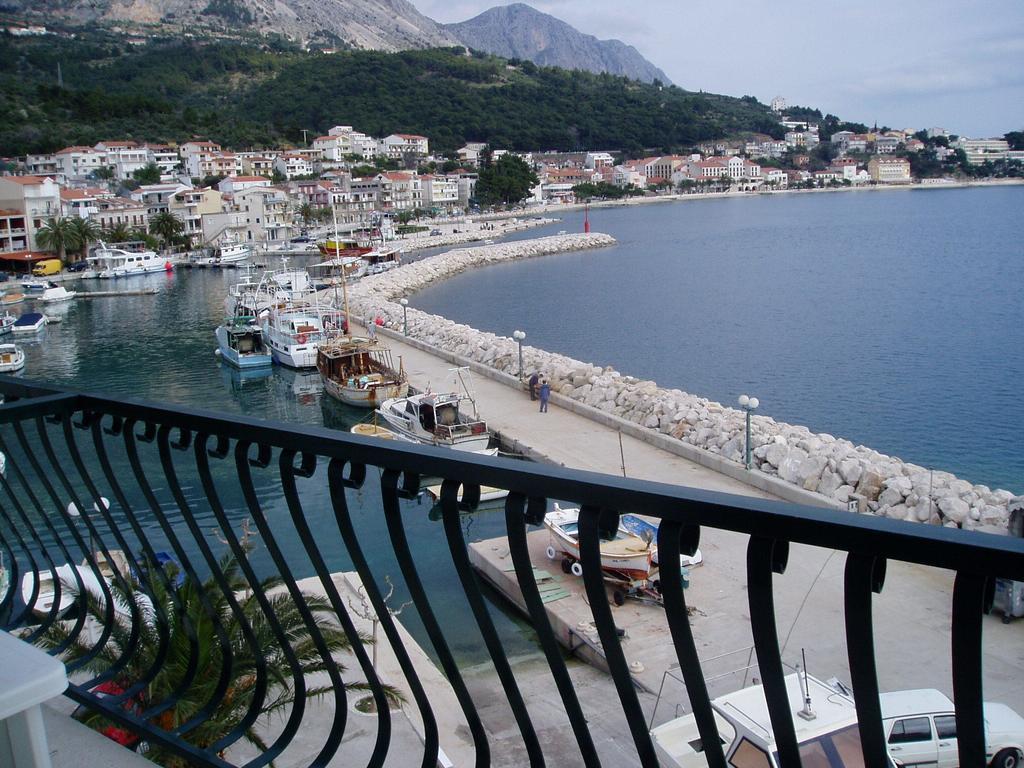 Apartments Waterfront Ivan Podgora Ruang foto
