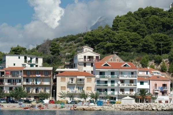 Apartments Waterfront Ivan Podgora Ruang foto